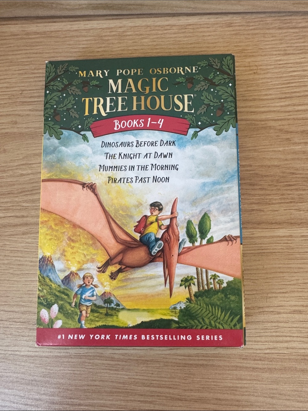 Magic Tree House Books 1-4 Boxed Set